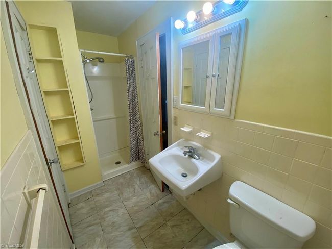 1024 Lone Hickory Rd, House other with 3 bedrooms, 3 bathrooms and null parking in Yadkinville NC | Image 19