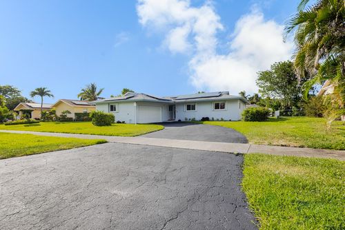3097 Dolphin Dr, Delray Beach, FL, 33445-2358 | Card Image