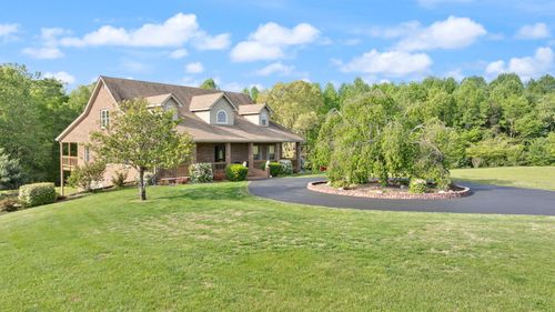 556 Murphy Ln, Jamestown, KY, 42629-2457 | Card Image