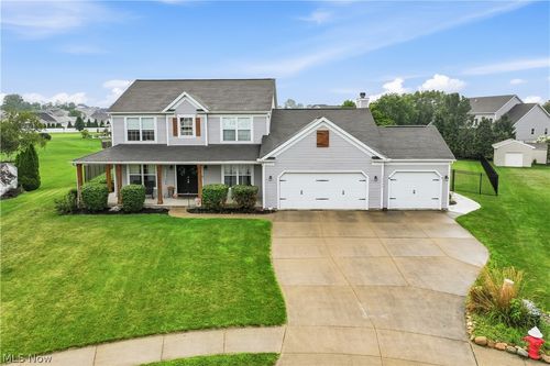 12530 Lineage Cir Nw, Uniontown, OH, 44685-5708 | Card Image