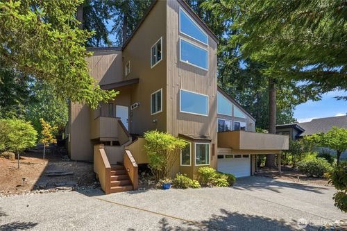 24322 135th Ave Se, Kent, WA, 98042-5175 | Card Image