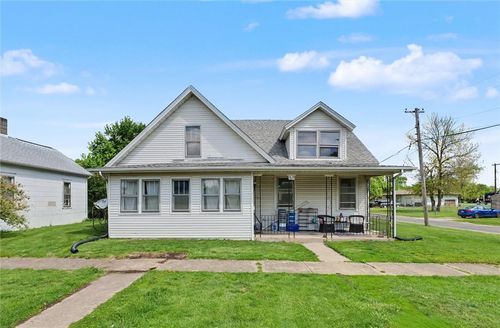519 E Allen St, Farmer City, IL, 61842-1231 | Card Image