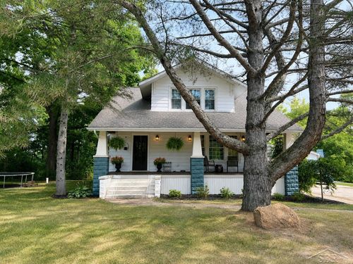 382 Romain Road, Caro, MI, 48723 | Card Image