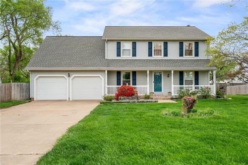 15795 Gardner West Rd, Gardner, KS, 66030-9522 | Card Image