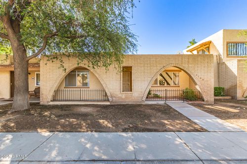 2145 E Ellis Dr, Tempe, AZ, 85282-7457 | Card Image