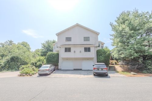 445-0 Captain Eames Cir, Ashland, MA, 01721 | Card Image