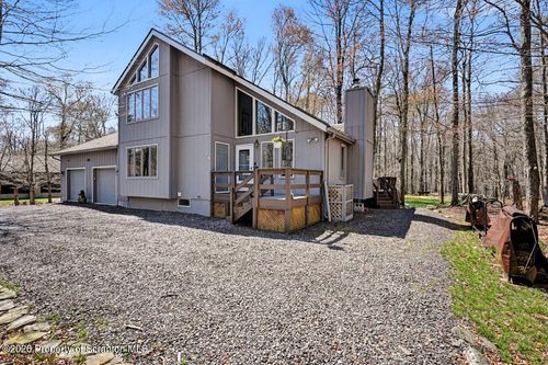 v2534-66 Norton Dr, Clifton Twp, PA, 18424-9088 | Card Image