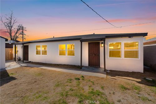 44945 Trevor Avenue, Lancaster, CA, 93534 | Card Image