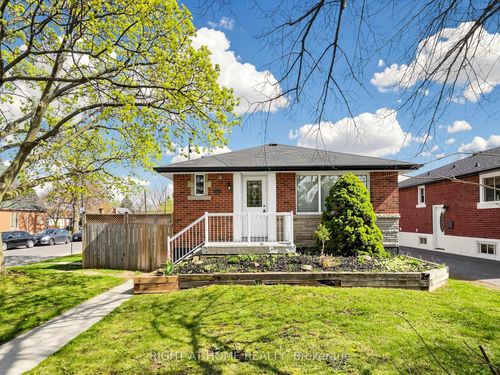 1 Welbourn Dr, Hamilton, ON, L9A3N1 | Card Image