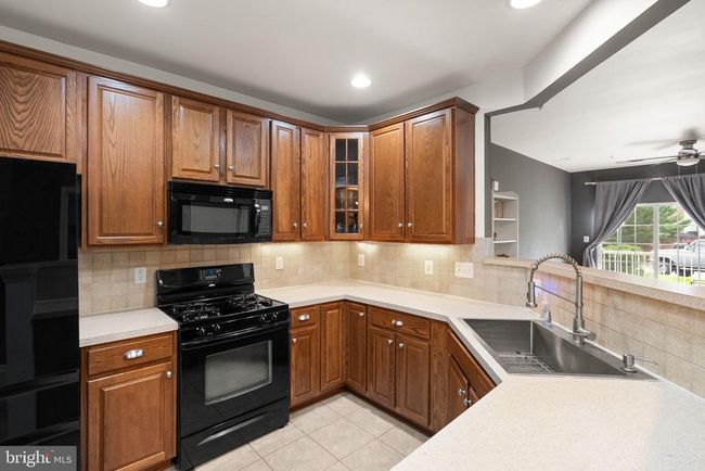 UNIT-1 - 9710 Handerson Pl, Condo with 2 bedrooms, 2 bathrooms and null parking in MANASSAS PARK VA | Image 9