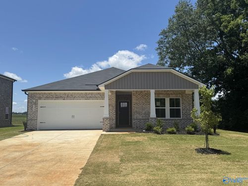 330 Pone St, Toney, AL, 35773-4020 | Card Image