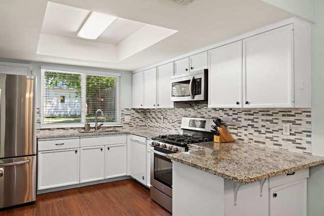 1408 Brighton Ln, House other with 4 bedrooms, 2 bathrooms and 4 parking in Austin TX | Image 9