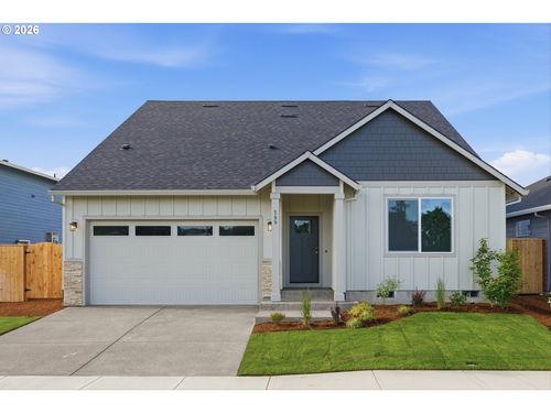 589 E Cleveland St, Carlton, OR, 97111-1261 | Card Image