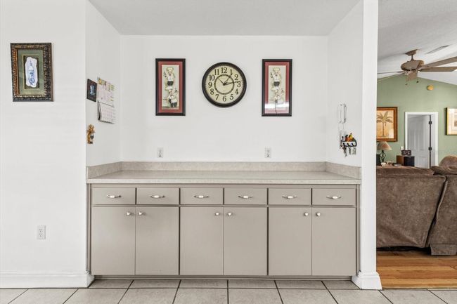 Built in Buffet | Image 22