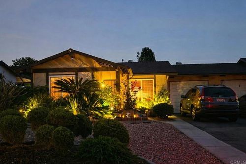 4699 Mystik Rd, Oceanside, CA, 92056-2220 | Card Image