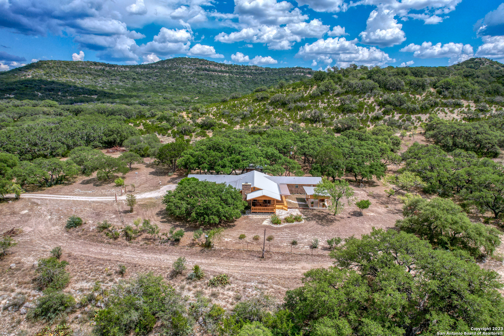 Residential in Leakey