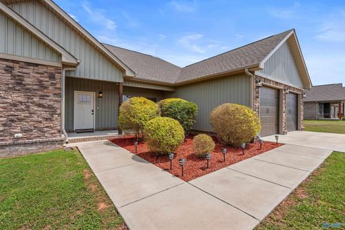 15122 Blackburn Rd, Athens, AL, 35611 | Card Image