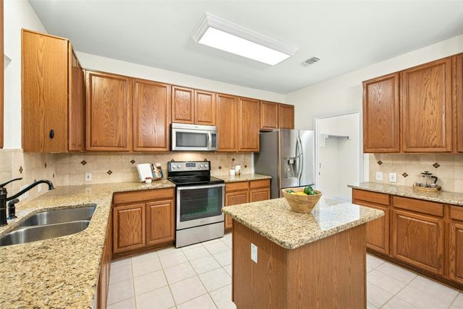 11024 Mint Julep Dr, House other with 3 bedrooms, 3 bathrooms and 4 parking in Austin TX | Image 10
