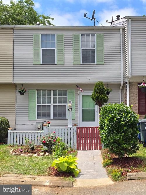 9105 Chesley Knoll Ct, GAITHERSBURG, MD, 20879-1639 | Card Image