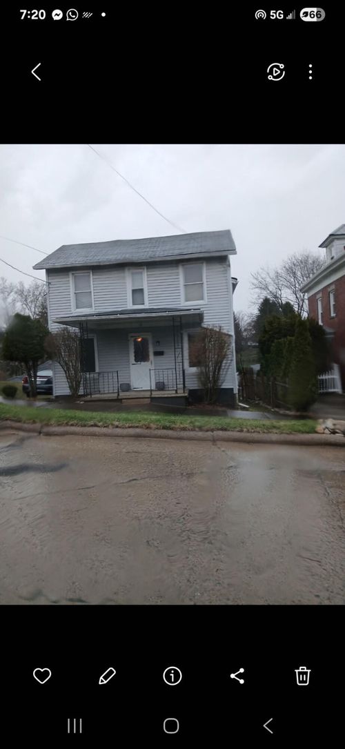 12 Hubert St, Dubois, PA, 15801-1628 | Card Image