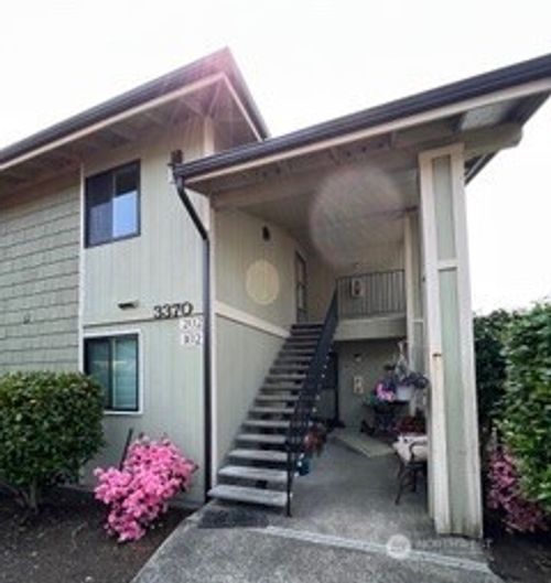 202-3370 Narrows View Ln Ne, Bremerton, WA, 98310-2277 | Card Image