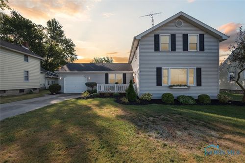 18413 County Road M1, Napoleon, OH, 43545-9636 | Card Image