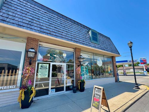 ste-3-125 W Jefferson St, Tipton, IN, 46072-1857 | Card Image