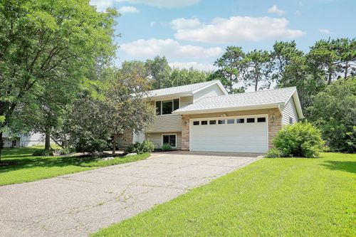 9247 Hallmark Ave S, Cottage Grove, MN, 55016-3851 | Card Image