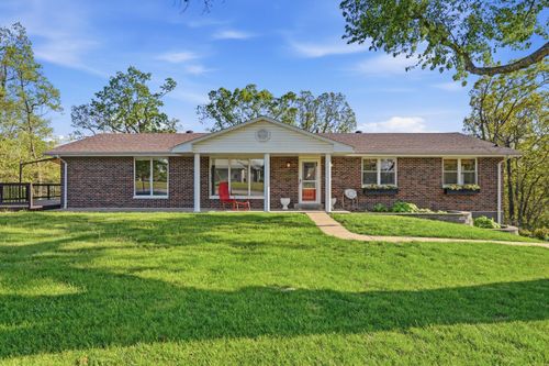 4725 Sharon Dr, Jefferson City, MO, 65109-0150 | Card Image