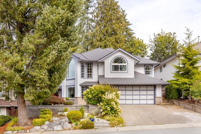 23612 Tamarack Lane, House other with 6 bedrooms, 3 bathrooms and 5 parking in Maple Ridge BC | Image 3