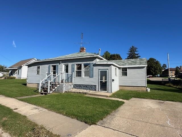 Dodge St, Dodgeville, WI 53533