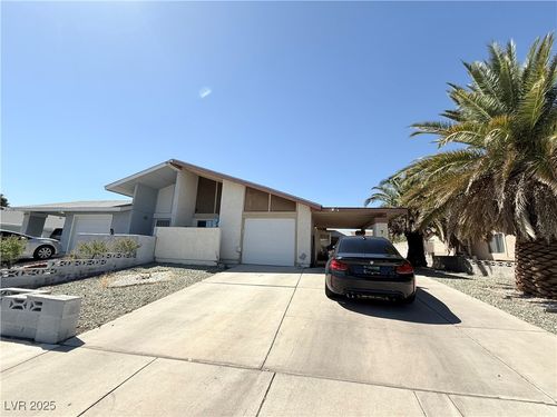 7015 Quarry Dr, Las Vegas, NV, 89147-4459 | Card Image