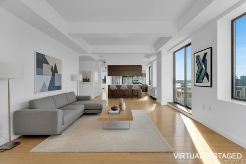 ph2-353 E 104th St, New York, NY, 10029 | Card Image