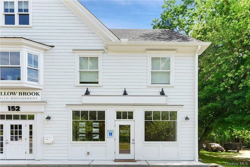 152 Bedford Rd, Katonah, NY, 10536-2196 | Card Image
