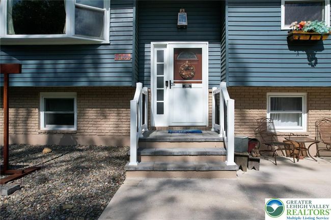 8539 Rextown Rd, House other with 4 bedrooms, 4 bathrooms and null parking in Slatington PA | Image 34