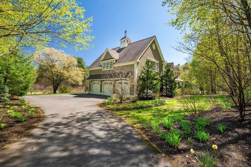 33 Old Concord Rd, Lincoln, MA, 01773-3601 | Card Image