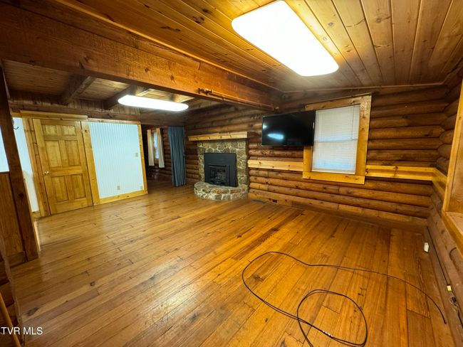 2401 Egan Rd, House other with 4 bedrooms, 3 bathrooms and null parking in Big Stone Gap VA | Image 19