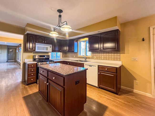 99 Brimstone Corner Rd, House other with 5 bedrooms, 3 bathrooms and null parking in Hancock NH | Image 14