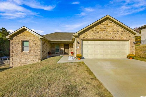 8 Erving Cv, Little Rock, AR, 72204-7911 | Card Image