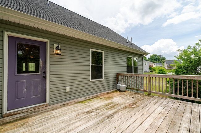 266 Locustdale Loop, House other with 6 bedrooms, 3 bathrooms and null parking in SHENANDOAH VA | Image 46