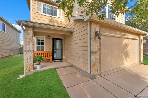 9207 Silver Vis, San Antonio, TX, 78254-6194 | Card Image