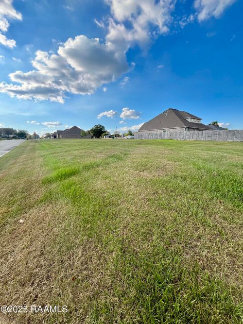 707 Emancipation Blvd, Broussard, LA, 70518-7448 | Card Image