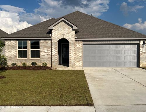 9245 Garrett Rd, Maurice, LA, 70555-3788 | Card Image