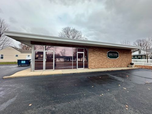 103 W 3rd St, Aroma Park, IL, 60910-1088 | Card Image