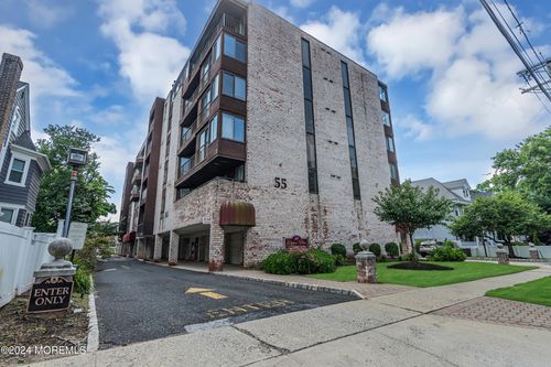 303-55 Clinton Pl, Hackensack, NJ, 07601-4577 | Card Image
