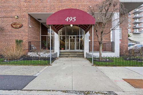 8b-495 Odell Ave, Yonkers, NY, 10703-1137 | Card Image