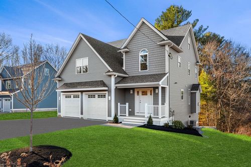 910 Livingston St, Tewksbury, MA, 01876-1353 | Card Image