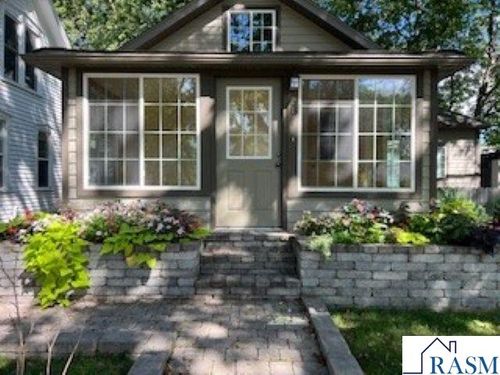 217 S Houk St, Good Thunder, MN, 56037-4017 | Card Image