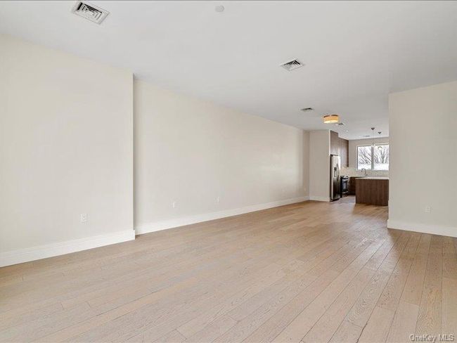 156 Beach 5 Th St, Home with 0 bedrooms, 1 bathrooms and null parking in Far Rockaway NY | Image 29