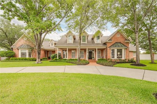 1004 Sonoma Cir, College Station, TX, 77845-7907 | Card Image